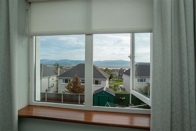 Marine Crescent, Blackrock Cove, Blackrock, Louth