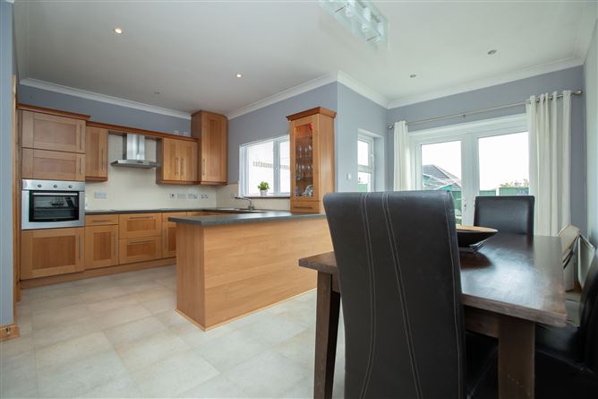 Marine Crescent, Blackrock Cove, Blackrock, Louth