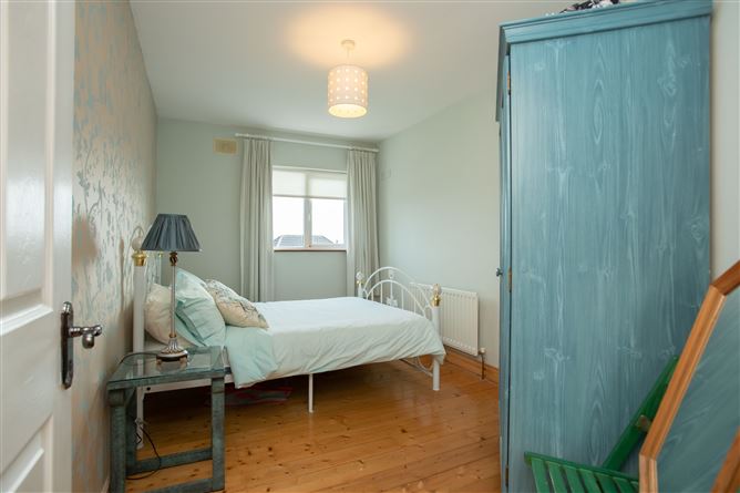 Marine Crescent, Blackrock Cove, Blackrock, Louth