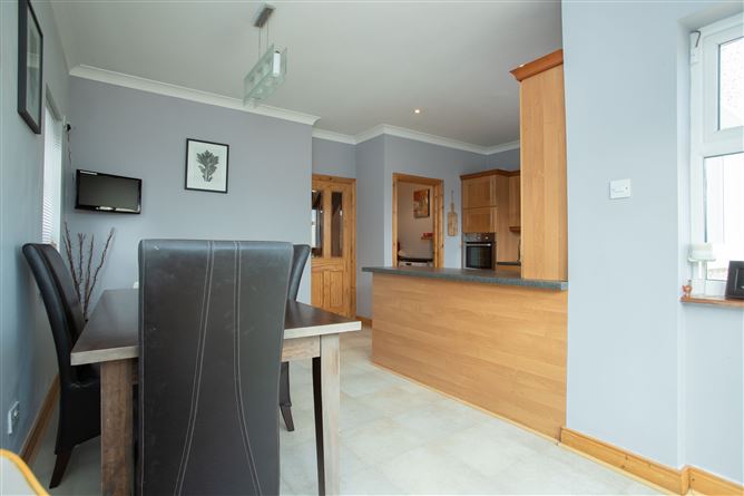 Marine Crescent, Blackrock Cove, Blackrock, Louth