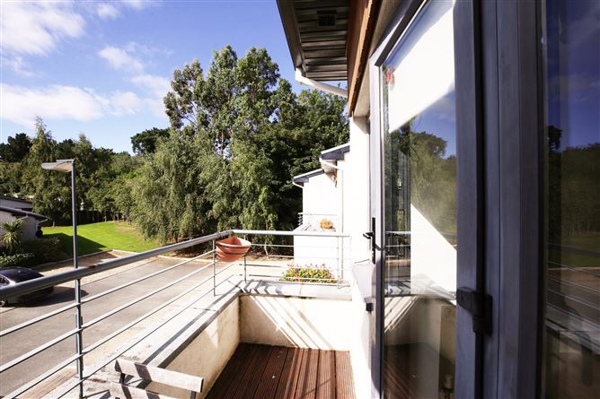 7 Brennanstown Court, Brennanstown, Cabinteely, Dublin 18