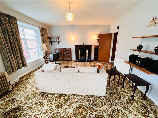 1 Gratton Street, Tipperary Town, Tipperary