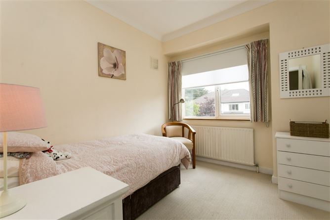 9 Eden Park Drive, Goatstown, Dublin 14