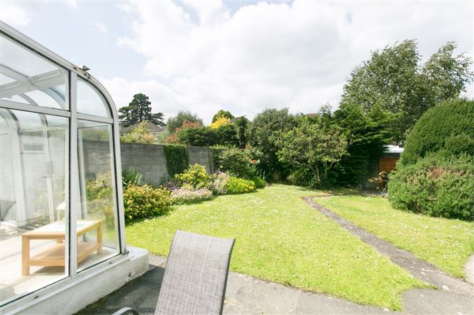9 Eden Park Drive, Goatstown, Dublin 14