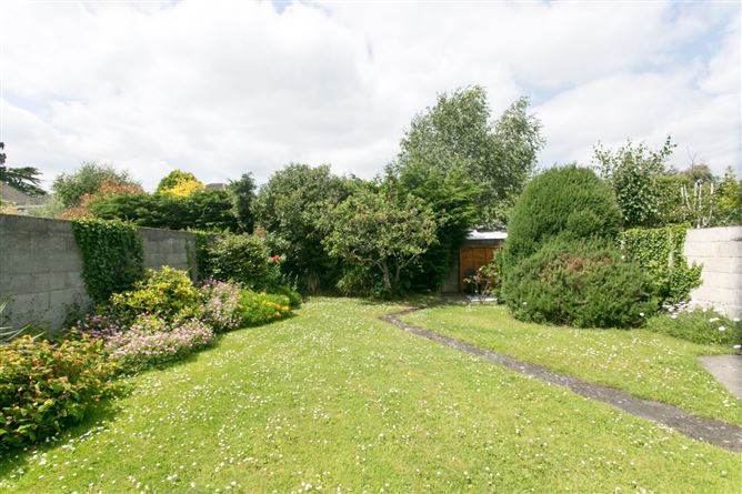 9 Eden Park Drive, Goatstown, Dublin 14