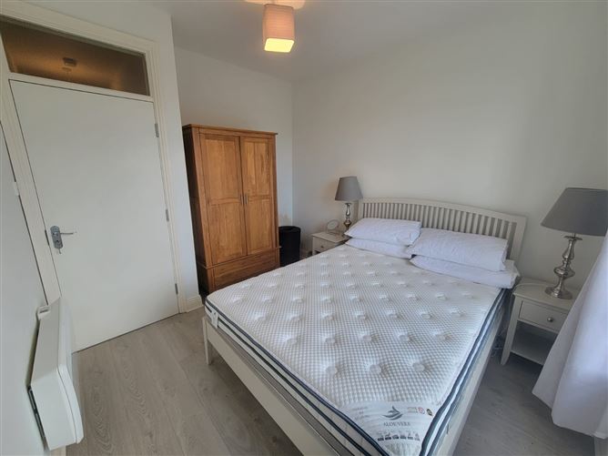 Apartment 409 Kilkee Bay Apartments, Kilkee, Clare