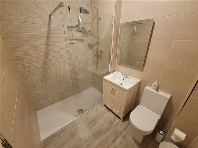Apartment 409 Kilkee Bay Apartments, Kilkee, Clare