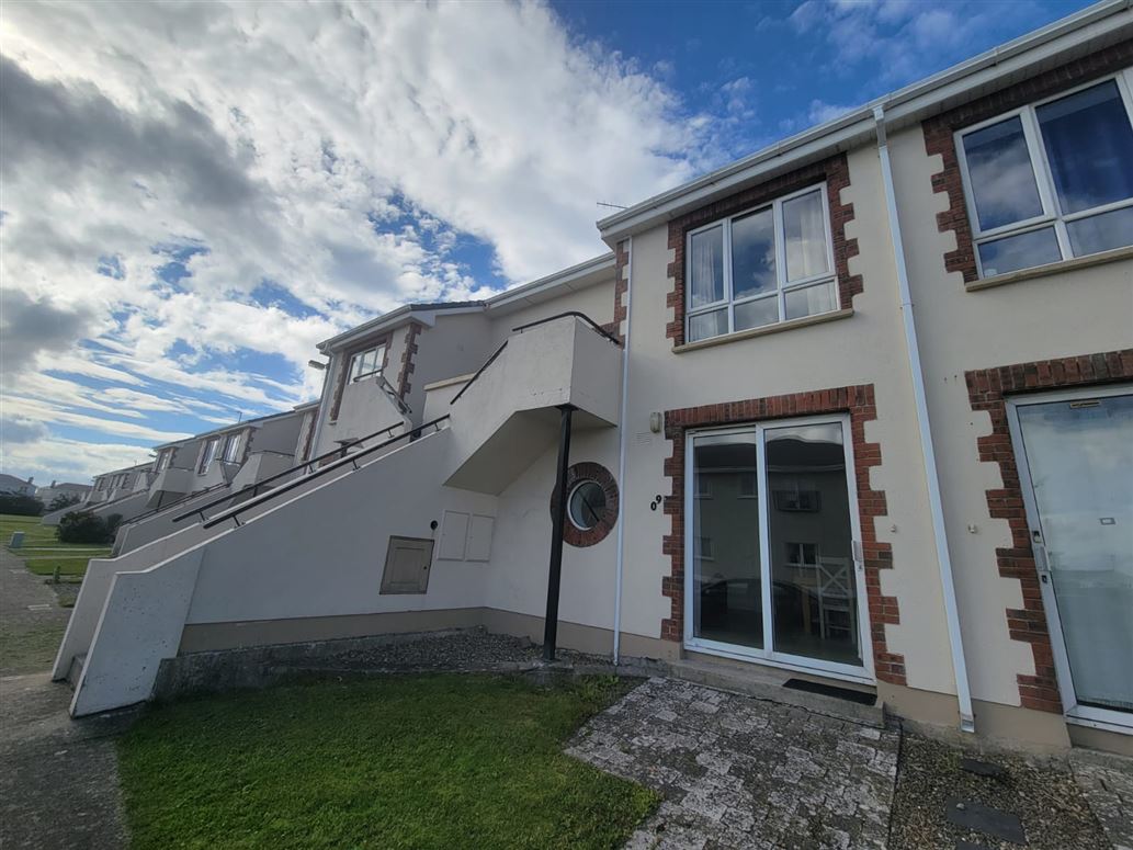 Apartment 409 Kilkee Bay Apartments, Kilkee, Clare