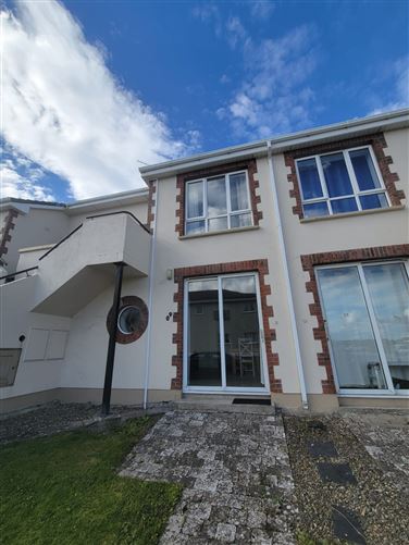 Apartment 409 Kilkee Bay Apartments, Kilkee, Clare