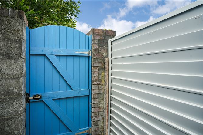 1 Gazelle Terrace, Tyrrelstown, Dublin 15, D15 W8Y6