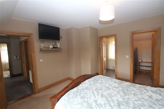 Photo 29 of 60 — 2 Glasheen Park, Drumlish, Longford