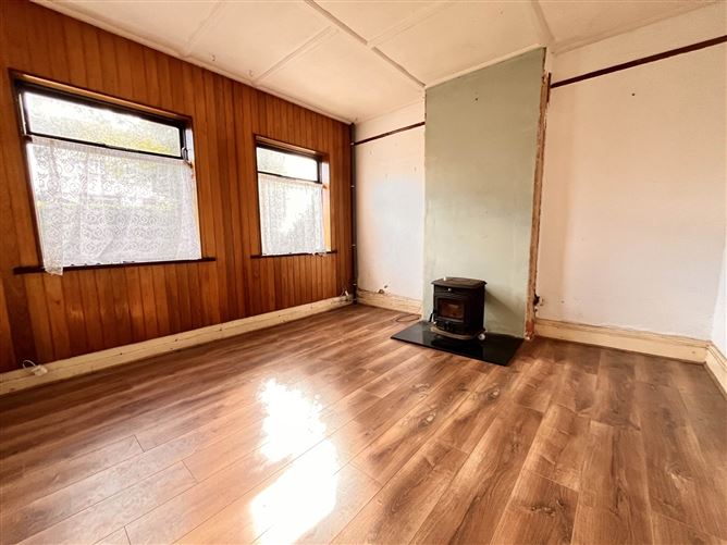 8 St. Bridgets Place, Galway, County Galway