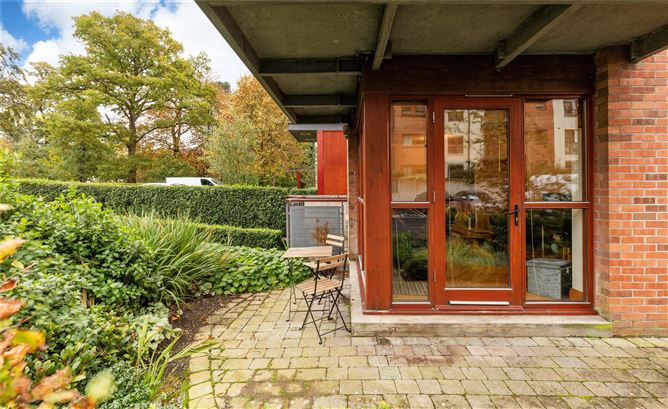 141 Temple Gardens, Northwood, Santry, Dublin 9