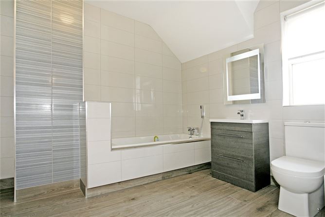 18 Dún Rí, Bunratty, Co. Clare