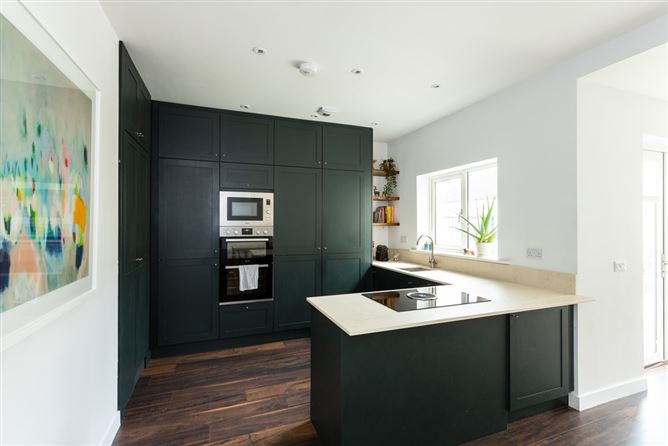 12 Blackrock Crescent, Eden, Blackrock, Cork