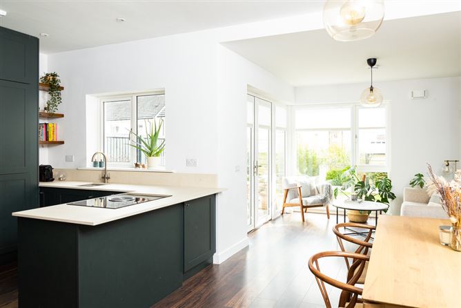 12 Blackrock Crescent, Eden, Blackrock, Cork