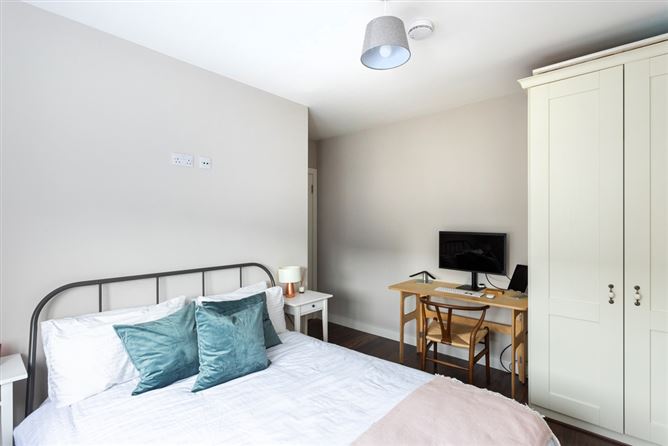 12 Blackrock Crescent, Eden, Blackrock, Cork