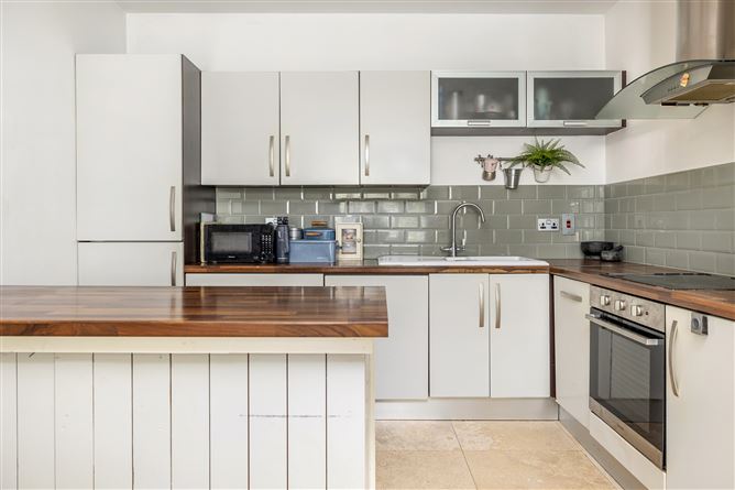 9 Fortunes Walk, Citywest,   Dublin 24