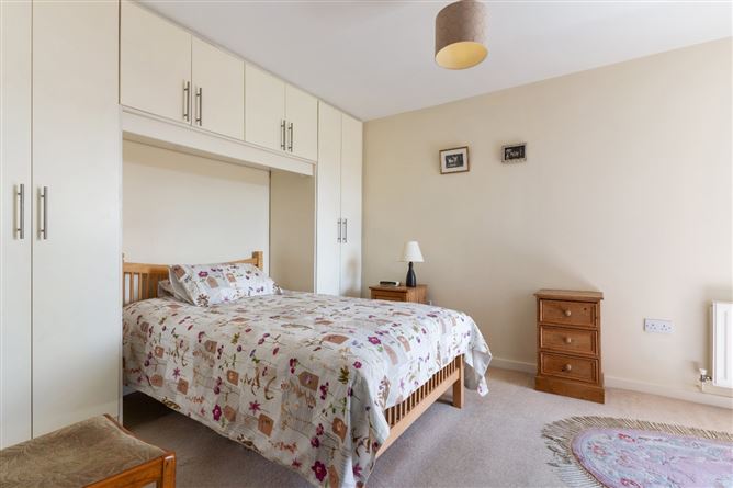 320 Mother Teresa House, Loreto Abbey, Rathfarnham, Dublin 14