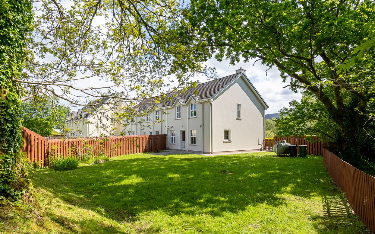13B Riverside Villas, Kenmare, Co.Kerry 13B Riverside Villas, Kenmare, Co.Kerry