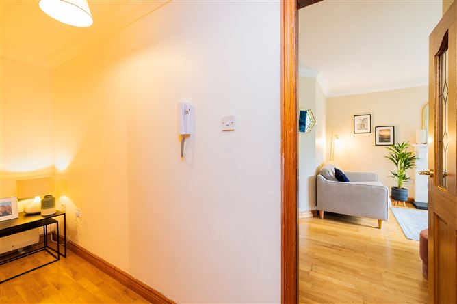 Apt 8 Clonliffe Square, Distillery Road, Drumcondra, Dublin 3