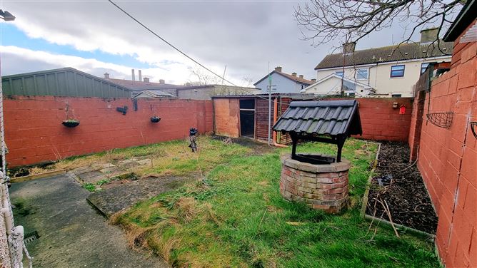 32 Raheen Park, Ballyfermot,   Dublin 10