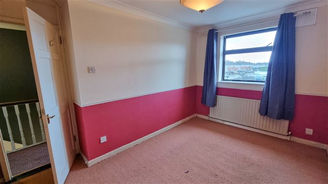 32 Raheen Park, Ballyfermot,   Dublin 10