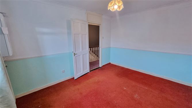 32 Raheen Park, Ballyfermot,   Dublin 10