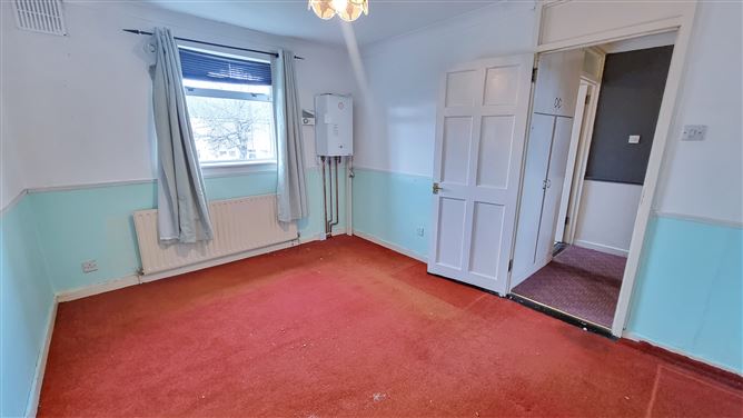 32 Raheen Park, Ballyfermot,   Dublin 10