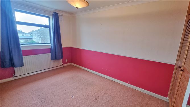 32 Raheen Park, Ballyfermot,   Dublin 10