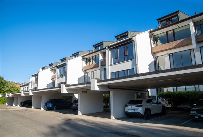 Laburnum, Hazeldene, Anglesea Road, Ballsbridge, Dublin 4