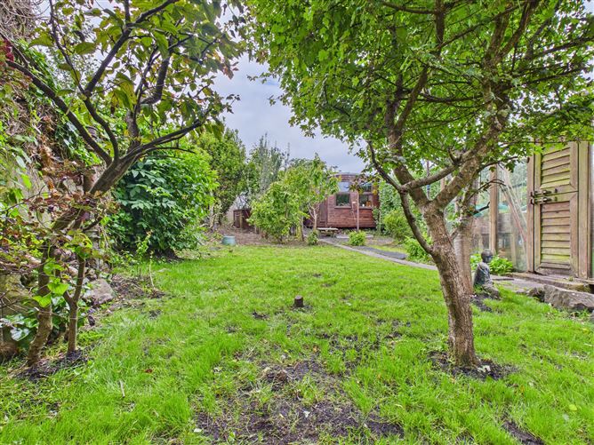 3 Talbot Place, Tramore, Waterford