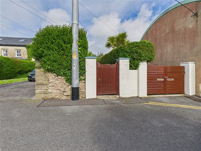 3 Talbot Place, Tramore, Waterford