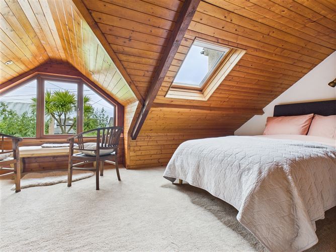 3 Talbot Place, Tramore, Waterford