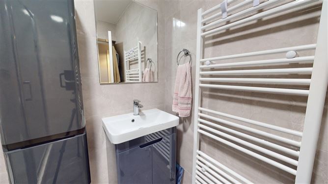 15 Seascape, Trinity Street, Wexford Town