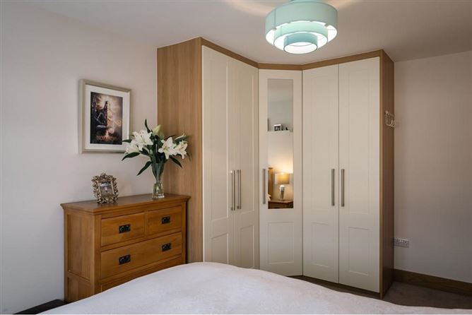 15 St Columba's Road, Greenhills, Dublin 12