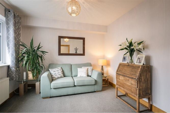 15 St Columba's Road, Greenhills, Dublin 12