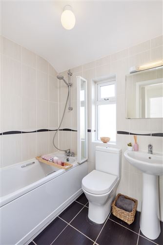 28 Ferguson Road, Drumcondra, Dublin 9