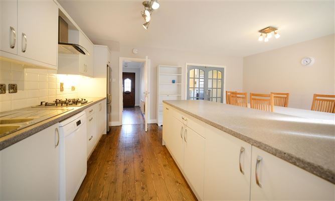 8 Rye River Crescent, Leixlip, Kildare