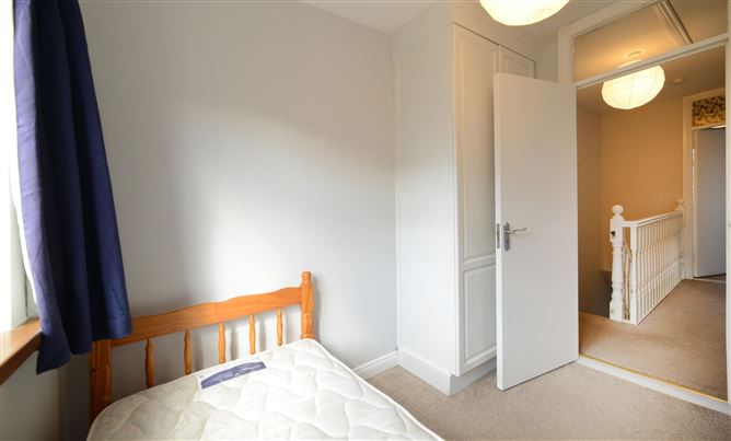 8 Rye River Crescent, Leixlip, Kildare