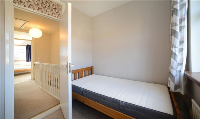 8 Rye River Crescent, Leixlip, Kildare