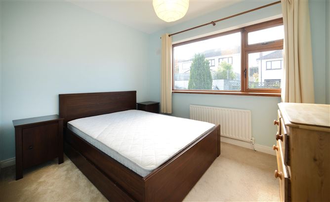 8 Rye River Crescent, Leixlip, Kildare