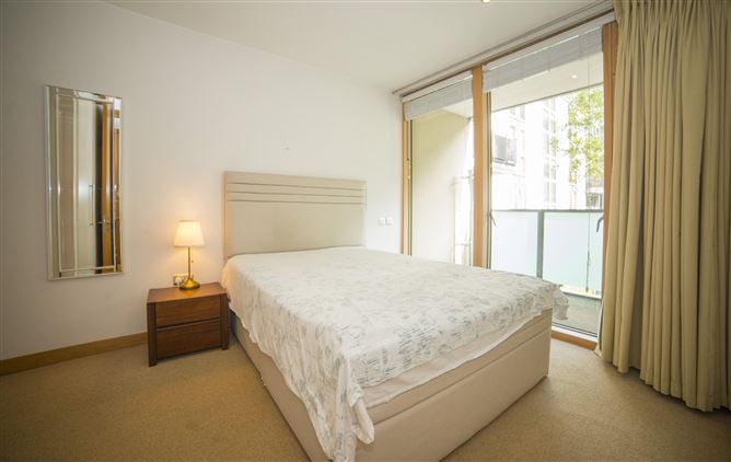 Apartment 32 Baltrasna House, Spencer Dock, IFSC, Dublin
