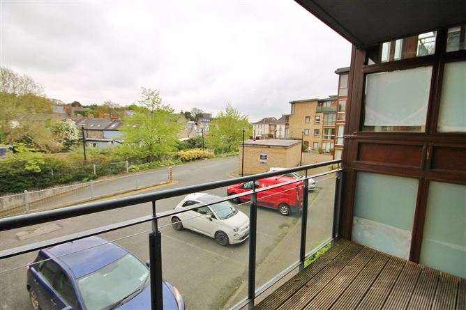 103 The Island, Chapelizod, Dublin 20