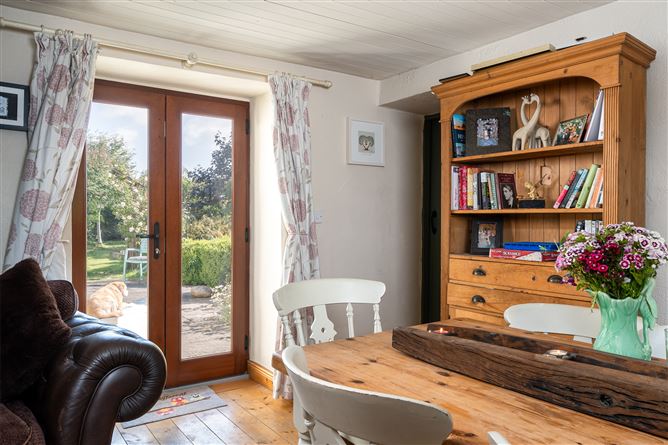 Sweetpea Cottage, Lismacrory, Ballingarry, Roscrea, Co. Tipperary