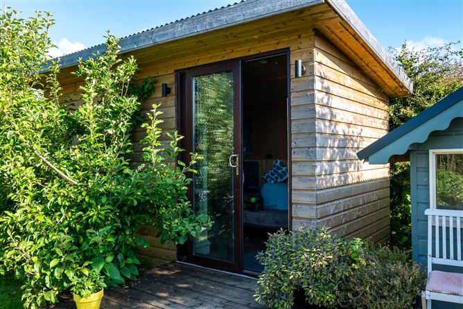 Sweetpea Cottage, Lismacrory, Ballingarry, Roscrea, Co. Tipperary