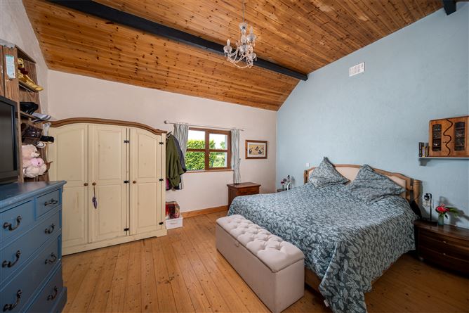 Sweetpea Cottage, Lismacrory, Ballingarry, Roscrea, Co. Tipperary