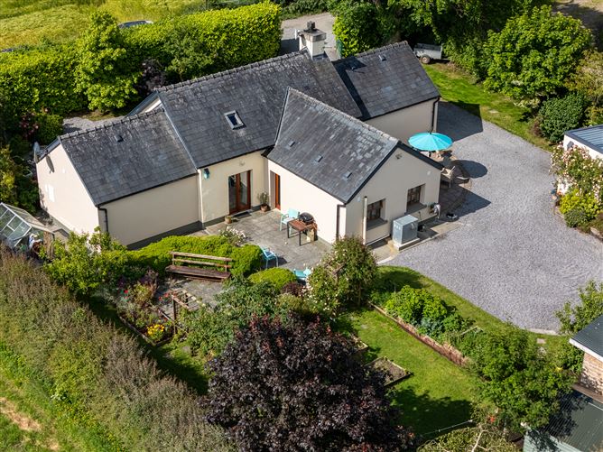 Sweetpea Cottage, Lismacrory, Ballingarry, Roscrea, Co. Tipperary
