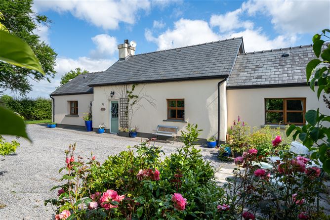 Sweetpea Cottage, Lismacrory, Ballingarry, Roscrea, Co. Tipperary
