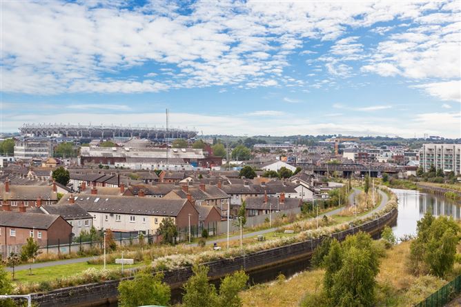Apartment 18, Hill Of Down House, Spencer Dock, IFSC,   Dublin 1